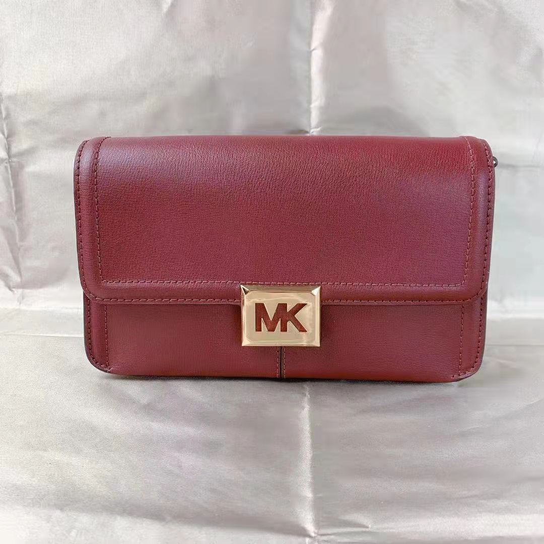 MICHAEL KORS 35F1G6SL3L SONIA MEDIUM LEATHER SHOULDER BAG IN MERLOT MICHAEL KORS 35F1G6SL3L SONIA MEDIUM LEATHER SHOULDER BAG IN MERLOT